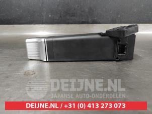 Hyundai Tucson Automatic gear selector O689194 photo 2