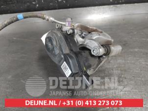 Hyundai Tucson Bremszange links hinten O689300 foto 3