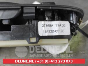 Toyota Avensis Multi-functional window switch O689348 photo 2