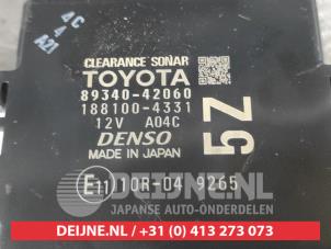 Toyota Rav-4 PDC Module O689447 photo 2