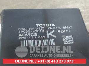 Toyota Rav-4 Handbremse Modul O689457 foto 2