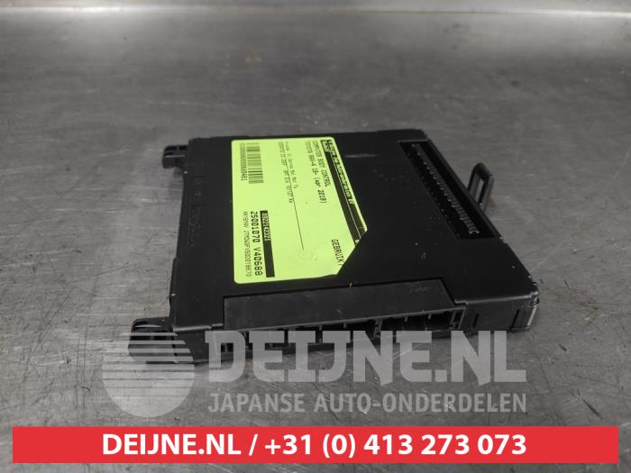 Gebruikte Bodycontrol Module Toyota RAV4 (A5) 2.5 Hybrid 16V AWD Prijs € 75,00 Margeregeling aangeboden door V.Deijne Jap.Auto-onderdelen BV