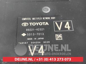 Toyota Rav-4 Computer Body Control O689481 foto 2