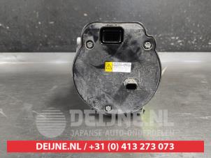 Toyota Rav-4 Klimapumpe O689535 foto 2