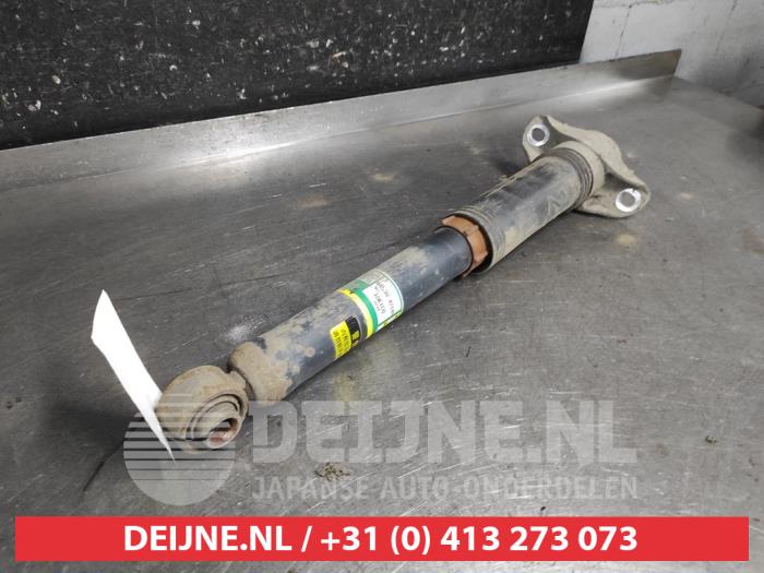 Toyota Rav-4 Rear shock absorber, right O689551