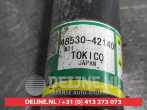 Toyota Rav-4 Schokdemper rechts-achter O689551 foto 2