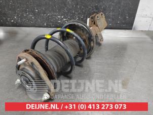 Toyota Avensis Front shock absorber rod, left O689575 photo 2