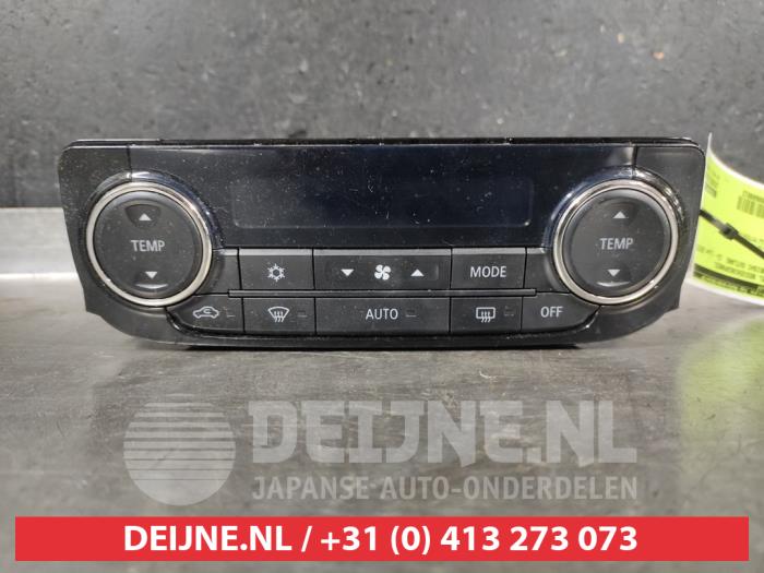 Mitsubishi Outlander Heizung Bedienpaneel O689612