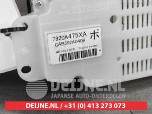 Mitsubishi Outlander Kachel Bedieningspaneel O689612 foto 3
