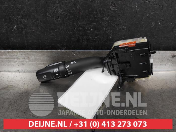 Toyota Avensis Licht Schalter O689722
