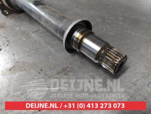 Toyota Avensis Front drive shaft, right O689744 photo 3