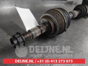 Toyota Avensis Front drive shaft, right O689744 photo 2