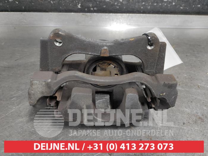 Toyota Avensis Remklauw (Tang) links-voor O689745
