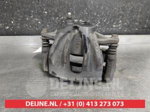 Toyota Avensis Bremszange rechts vorne O689746 foto 3