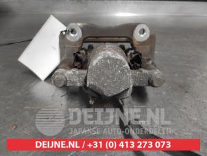 Toyota Avensis Bremszange rechts hinten O689748 foto 2