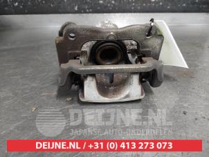 Gebruikte Remklauw (Tang) rechts-achter Toyota Avensis (T25/B1D) 2.0 16V VVT-i D4 Prijs op aanvraag aangeboden door V.Deijne Jap.Auto-onderdelen BV