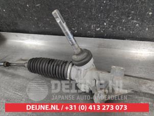 Nissan Juke Steering box O689867 photo 2