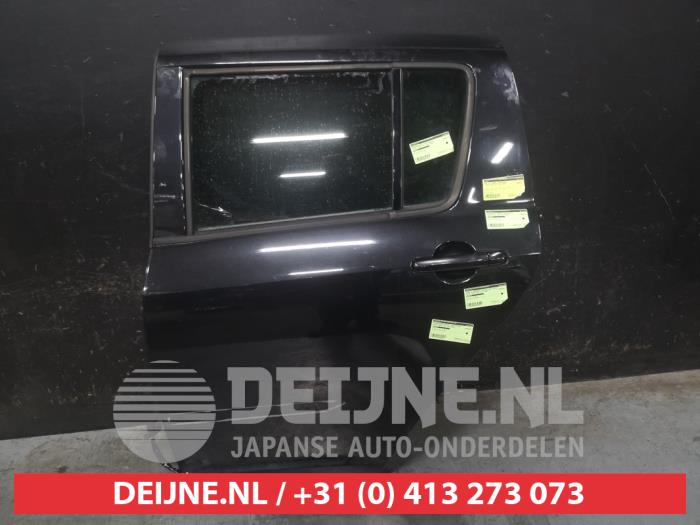 Suzuki Swift Portier 4Deurs links-achter O689878