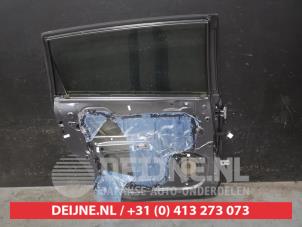 Toyota Corolla Verso Portier 4Deurs links-achter O689936 foto 2