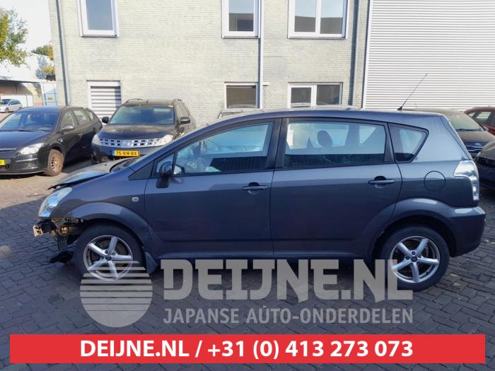 Toyota Corolla Verso Extra Ruit 4Deurs links-achter O689940