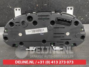 Hyundai Veloster Odometer KM O689970 photo 2