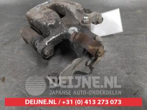 Hyundai Veloster Rear brake calliper, left O690015 photo 3