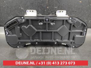 Toyota Auris Odometer KM O690031 photo 2
