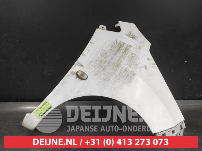 Chevrolet Spark Front wing, right O690069