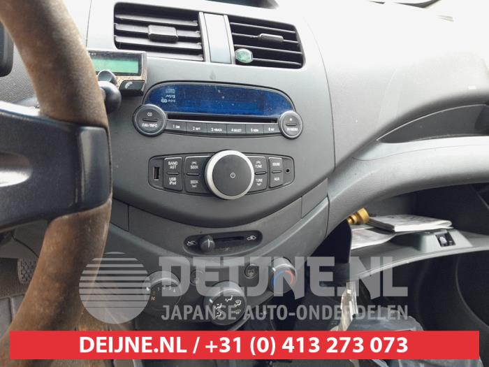 Chevrolet Spark Kachel Bedieningspaneel O690071