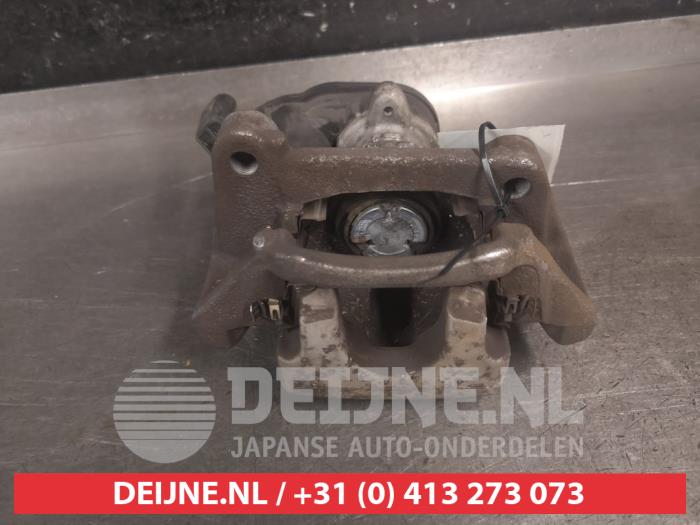 Nissan Qashqai Bremszange rechts hinten O690108