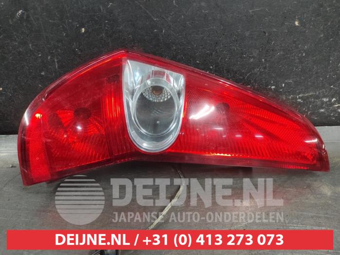 Suzuki Splash Achterlicht links O690128