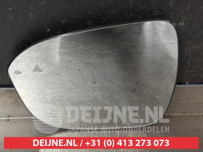 Nissan Qashqai Spiegelglas links O690173