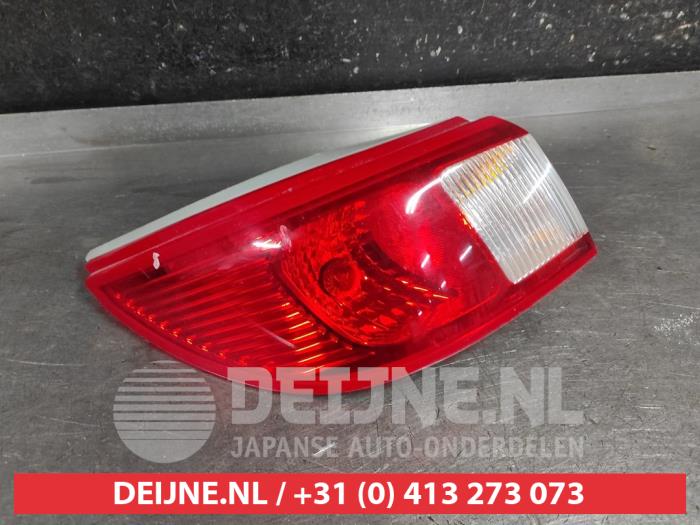 Mitsubishi Colt Rücklicht links O690191