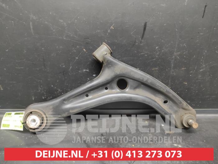 Mazda 2 Draagarm onder rechts-voor O690222