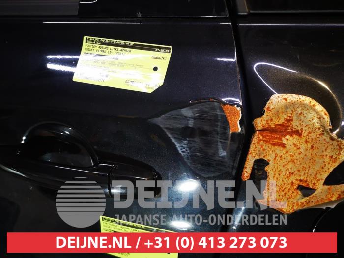 Suzuki Vitara Tür 4-türig links hinten O690574