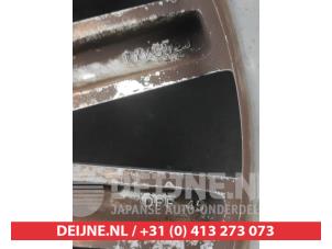 Suzuki Grand Vitara Velgen set + banden O690527 foto 3