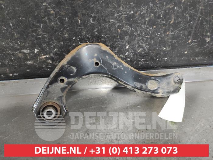 Toyota C-HR Draagarm links-achter O690961
