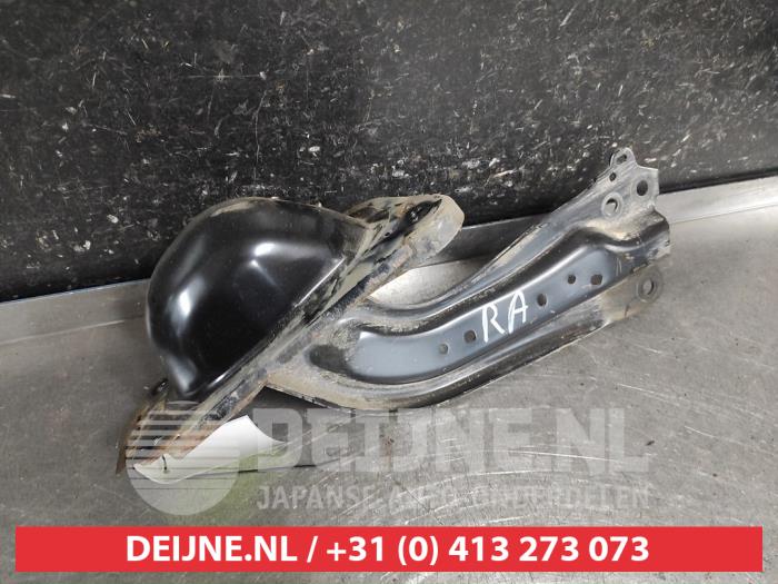 Toyota C-HR Draagarm rechts-achter O690964