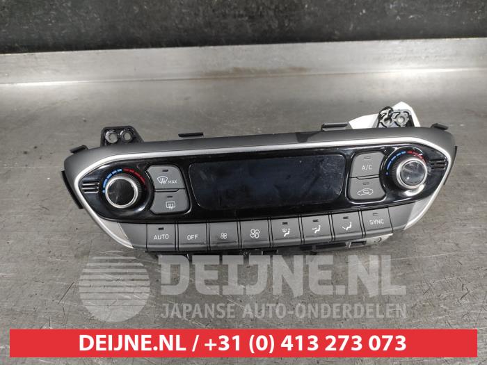Hyundai I30 Heater control panel O691096
