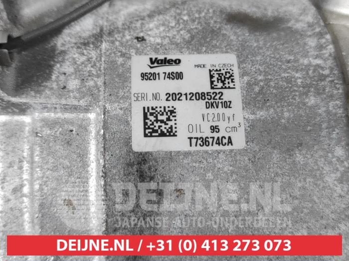Aircopomp van een Suzuki Vitara (LY/MY) 1.4 Booster Jet Turbo 16V SHVS 2022