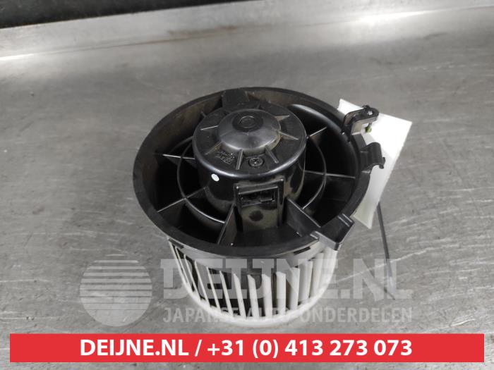 Nissan X-Trail Heizung Belüftungsmotor O691282