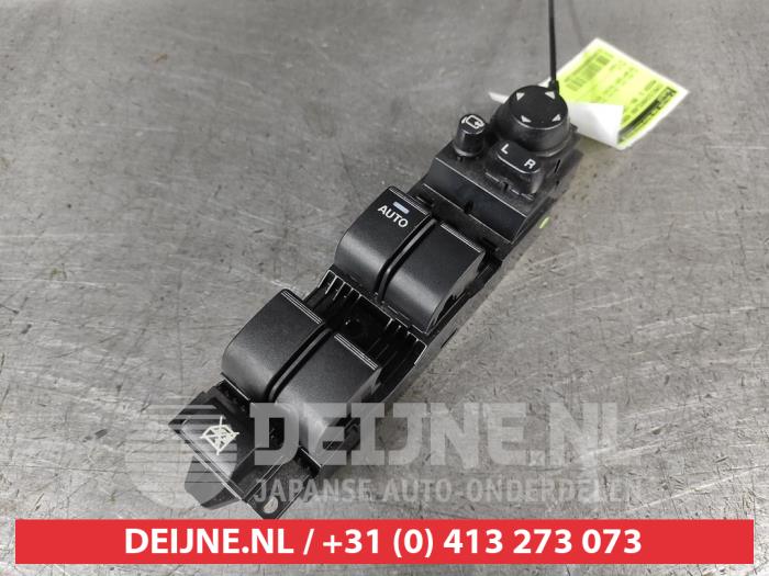 Mazda 3 Kombischalter Fenster O691294