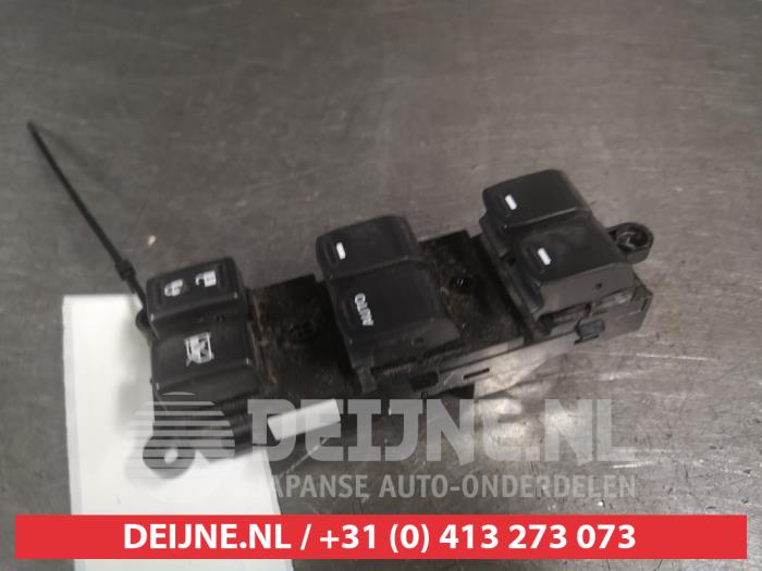 Suzuki Vitara Kombischalter Fenster O691351