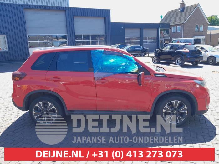 Suzuki Vitara Zusätzliches Fenster 4-türig rechts hinten O691367