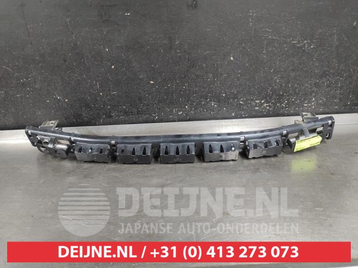 Suzuki Swift Bumperframe voor O691386