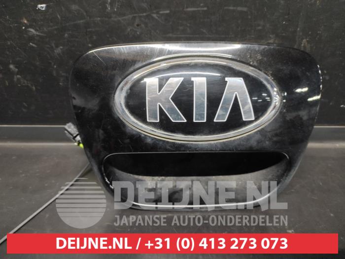 Kia Picanto Tailgate handle O691402