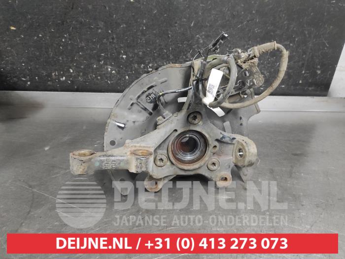 Hyundai I30 Knuckle, front right O691458