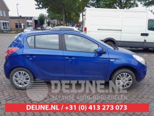Hyundai I20 Tür 4-türig rechts hinten O691520 foto 2