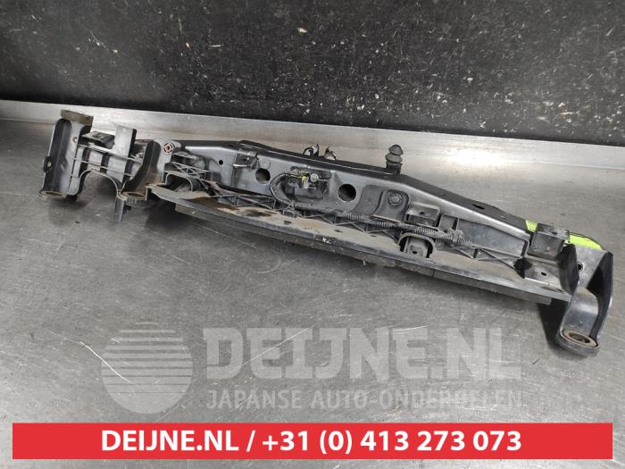 Nissan Qashqai Lock plate O691564