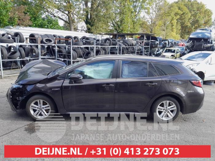 Toyota Corolla Extra Ruit 4Deurs links-achter O691605